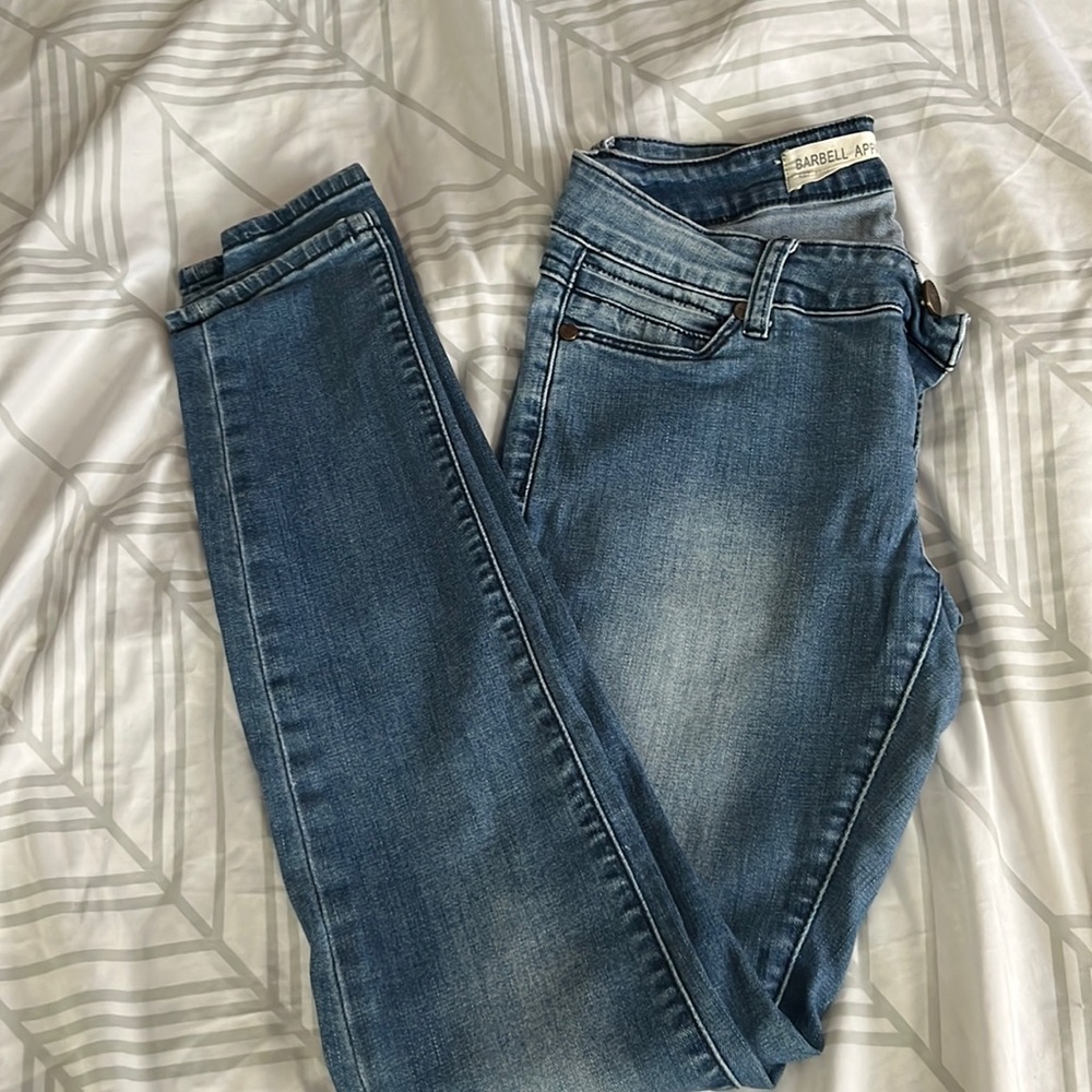 Barbell apparel jeans